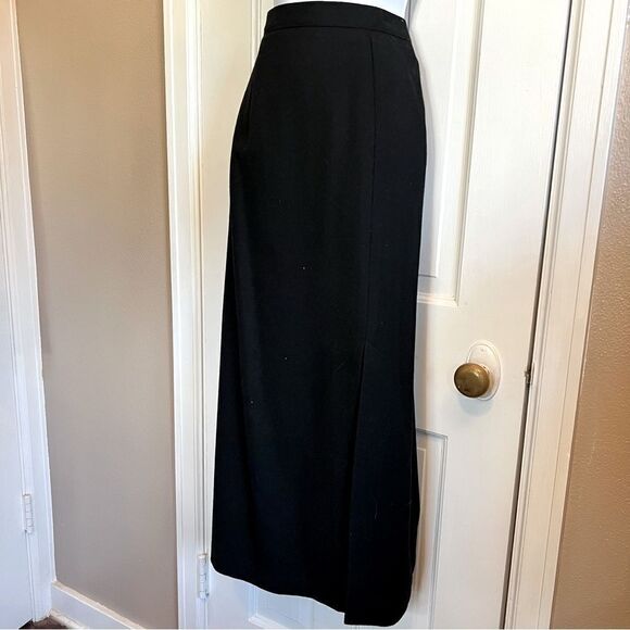 Womens Classic Vtg Isaac Hazan Black Pencil/Straight Skirt 100% Wool Slit Sz 12 - Picture 8 of 8